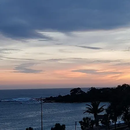 Beau Pour 3 A 4 Pers En Plein Centre De La Vieille Historique Ajaccio (Corsica)